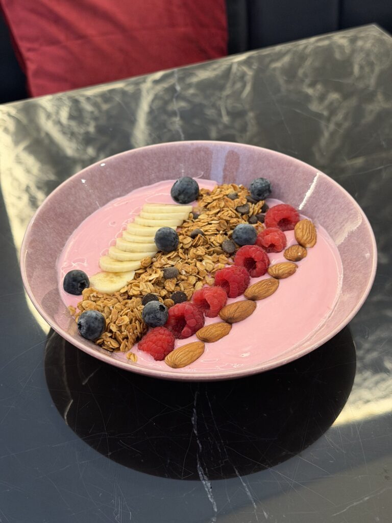 dessert à base de crème et granolas